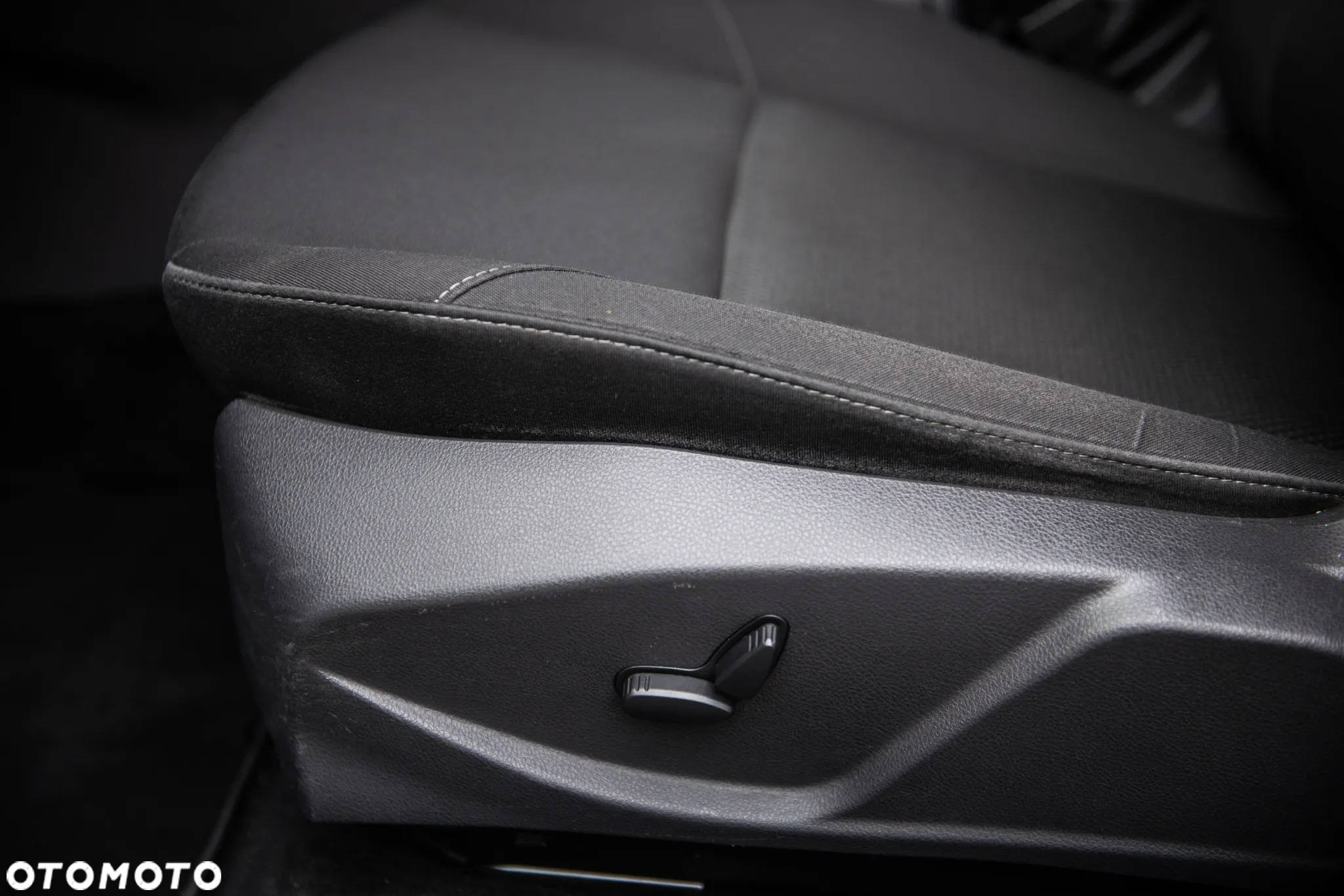 Ford Focus 1.5 EcoBlue Start-Stopp-System TITANIUM STYLE - 17