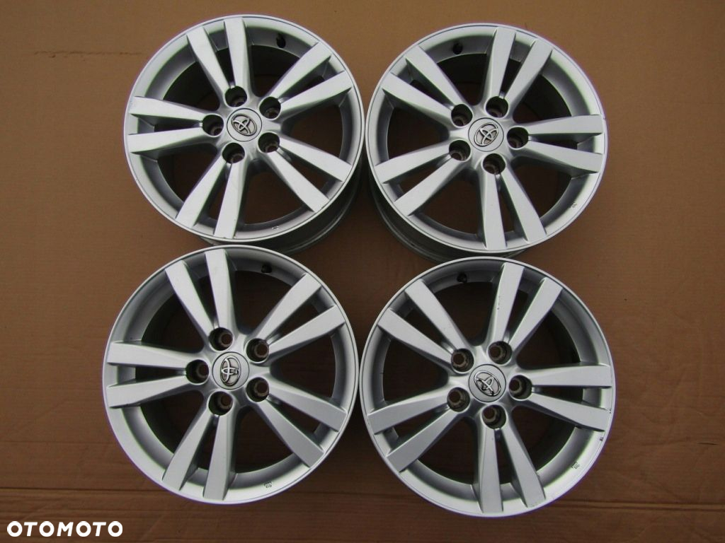 Felgi 16 Toyota Auris Avensis II III Prius Verso Corolla RAV4 5x114,3 ET39 - 16