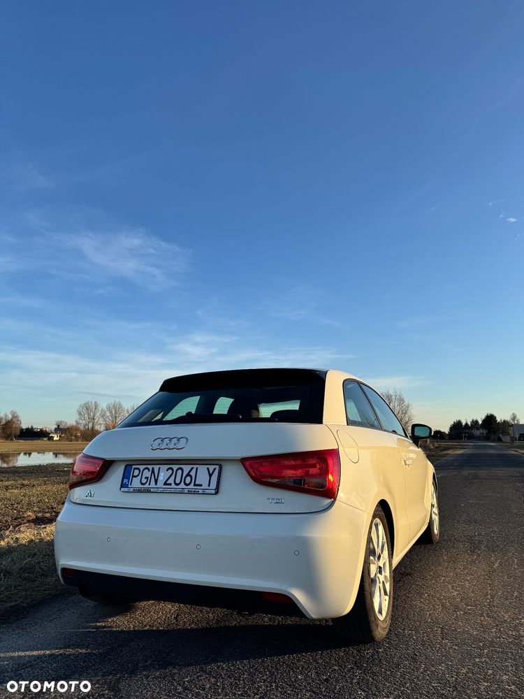 Audi A1 Sportback 1.6 TDI Attraction - 3