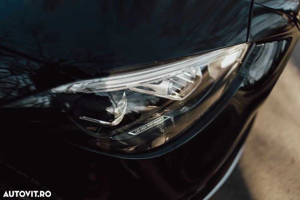 Mercedes-Benz C - 16