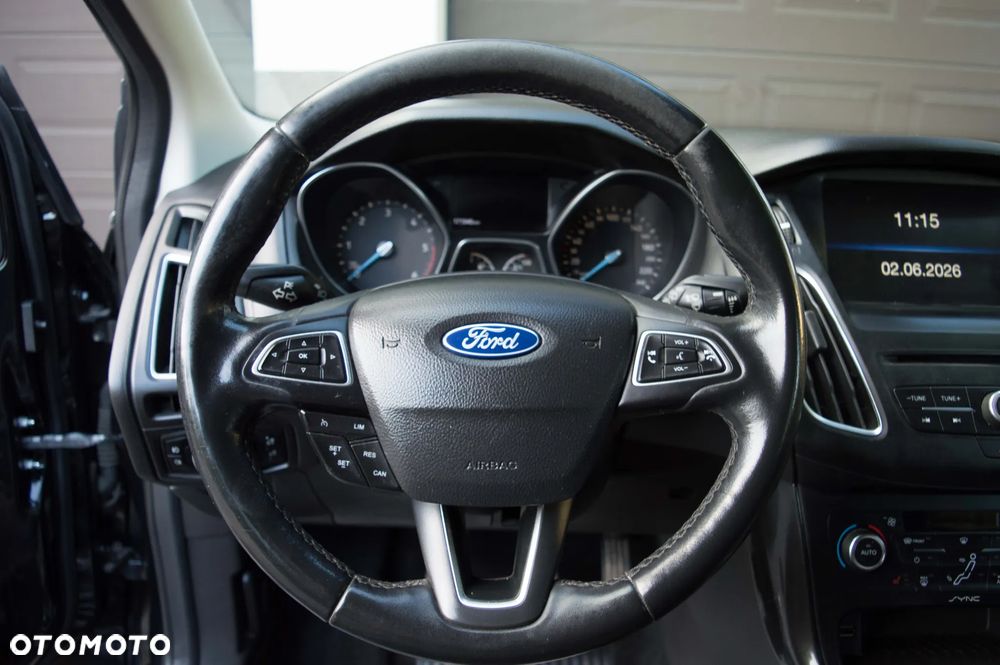 Ford Focus 1.6 TDCi DPF Start-Stopp-System Titanium - 19