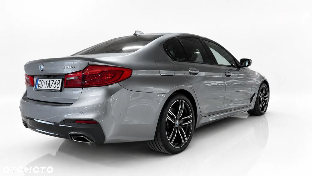 BMW Seria 5 520d M Sport Edition - 2