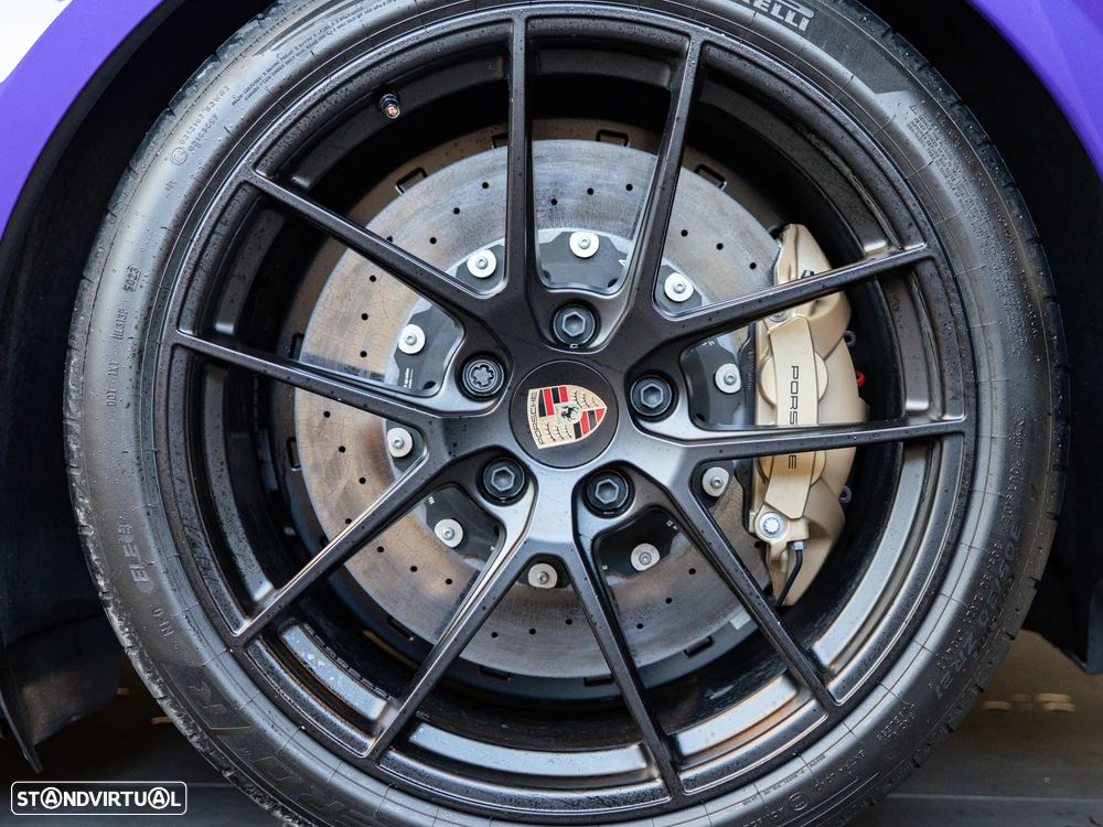 Porsche Taycan Turbo GT Weissach - 25