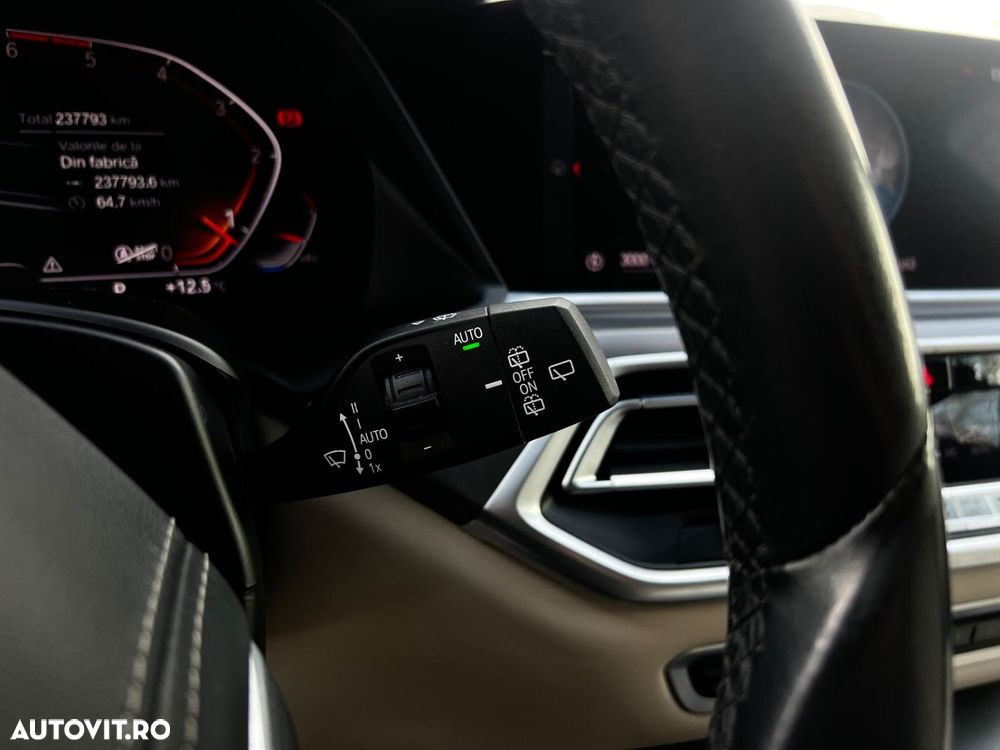 BMW X5 xDrive30d xLine - 22