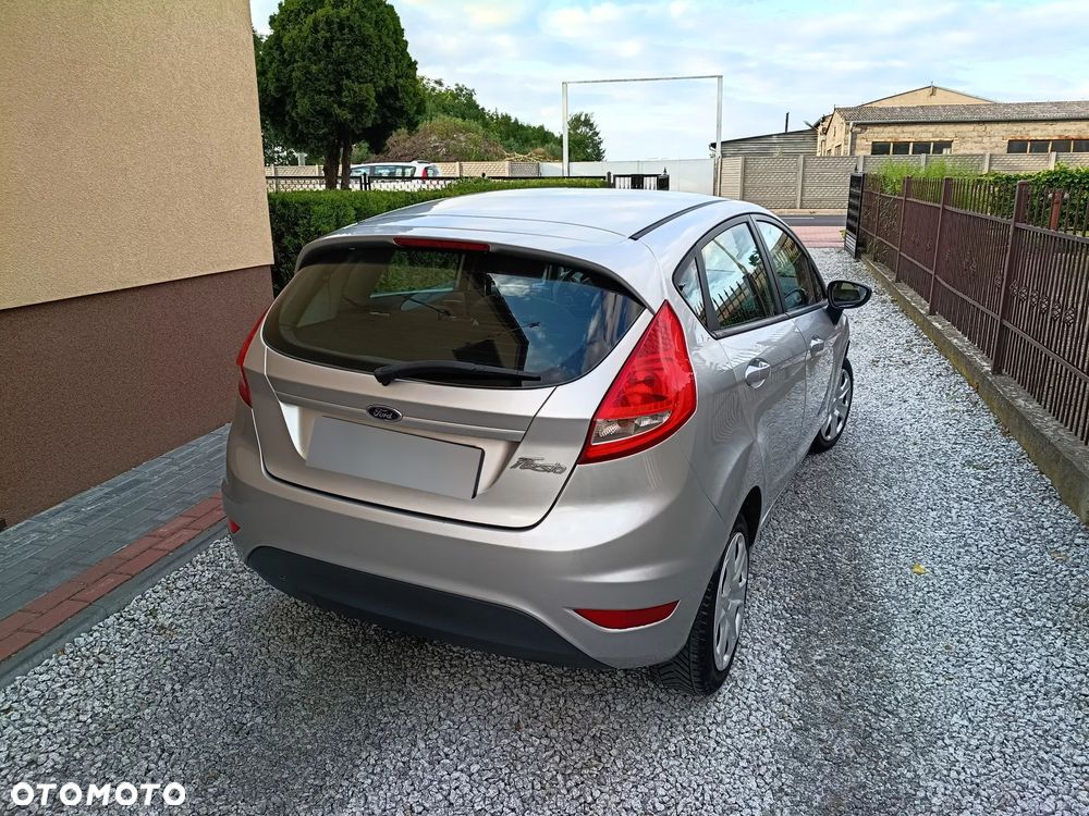 Ford Fiesta 1.4 TDCI Fun - 11