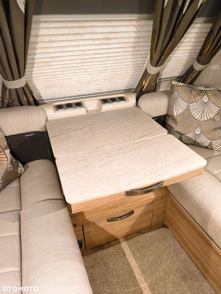 SWIFT Conqueror 570 - 17