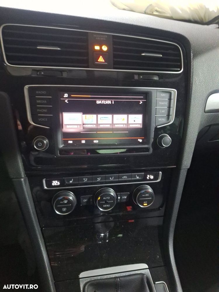 Dezmembrez VW Golf 7 2016 motor 1.6 CXXB culoare negru - 6