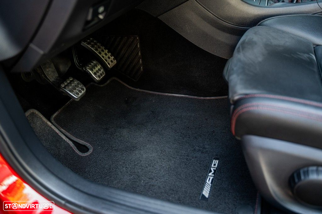 Mercedes-Benz A 200 d AMG Line - 37