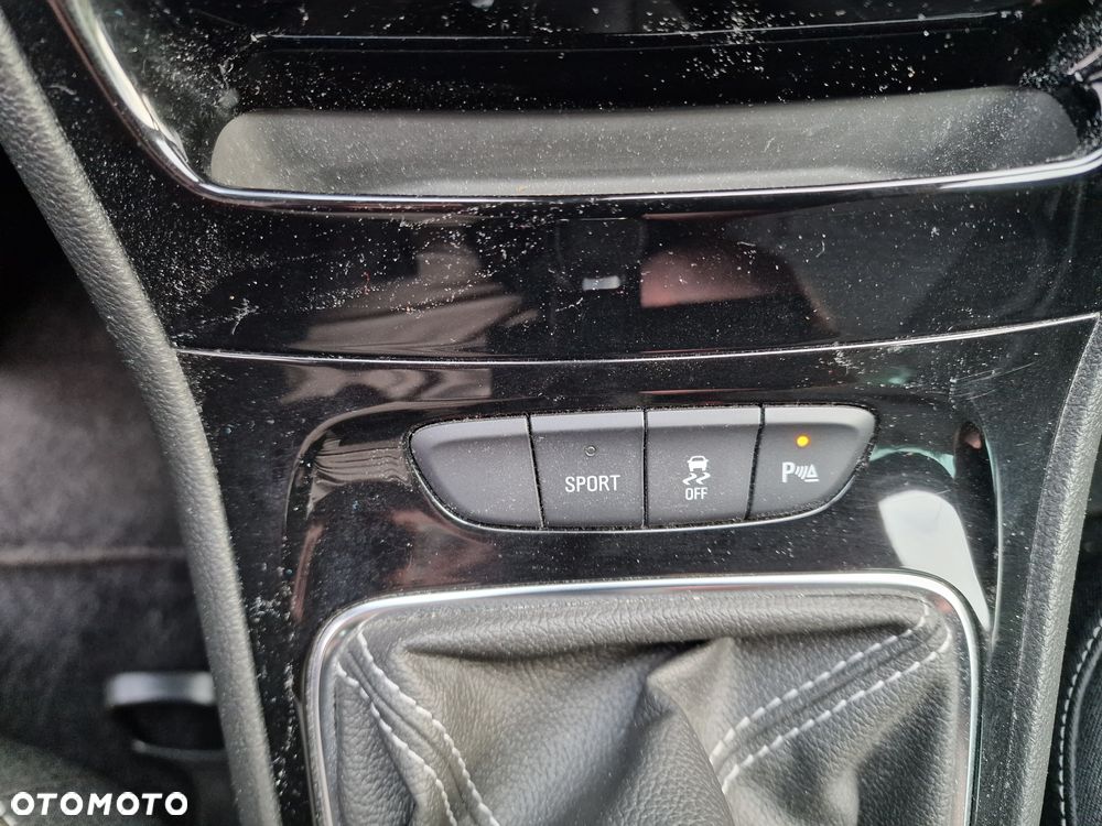 Opel Astra 1.6 CDTI Sports Tourer Active - 23