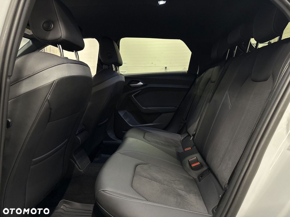 Audi A1 Sportback 40 TFSI S-Line S tronic - 18