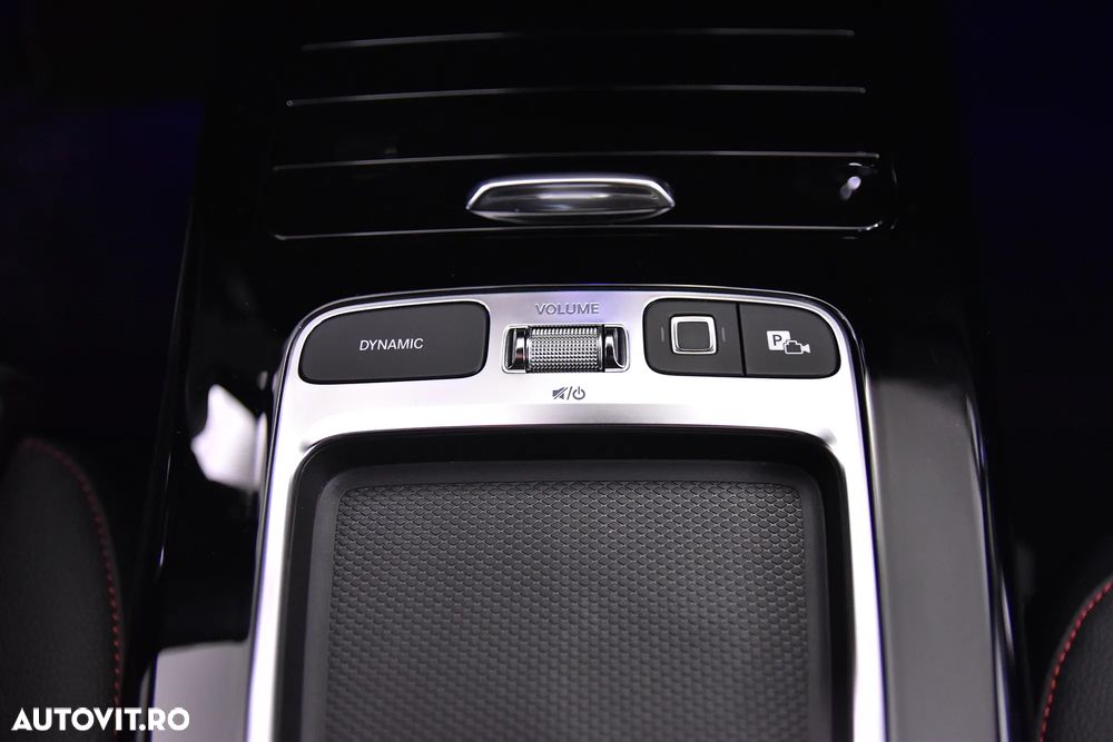 Mercedes-Benz CLA 200 MHEV Coupe - 19