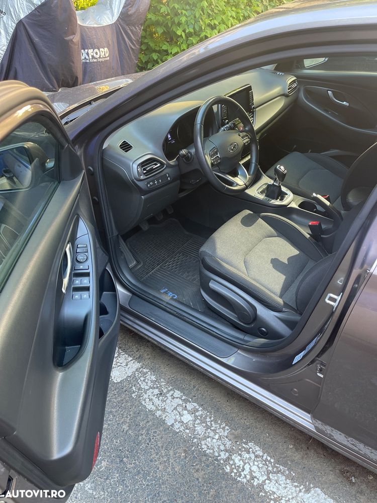 Hyundai i30 1.5 110CP M/T Highway - 13