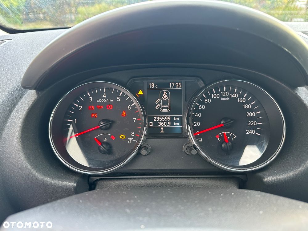 Nissan Qashqai 1.6 Acenta - 28