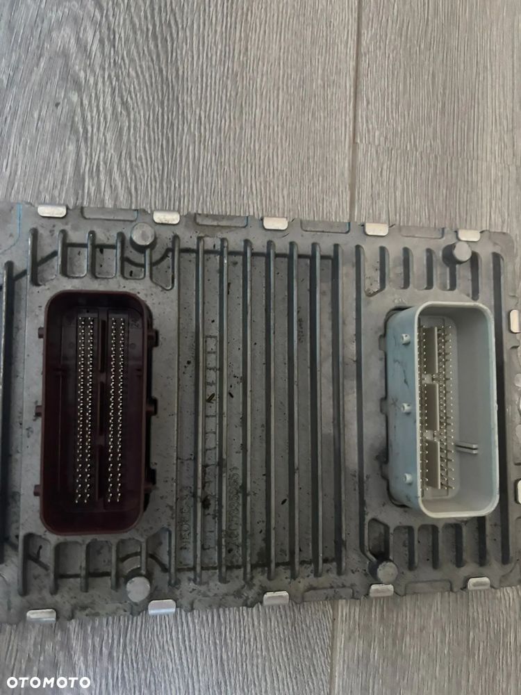 Dodge journey sterownik silnika - 2