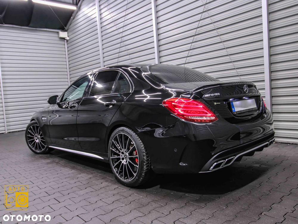 Mercedes-Benz Klasa C AMG 63 S AMG Speedshift 7G-MCT - 4