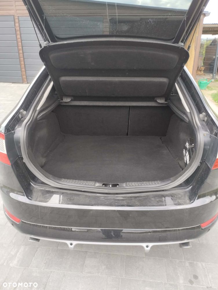 Ford Mondeo 2.2 TDCi Titanium - 13