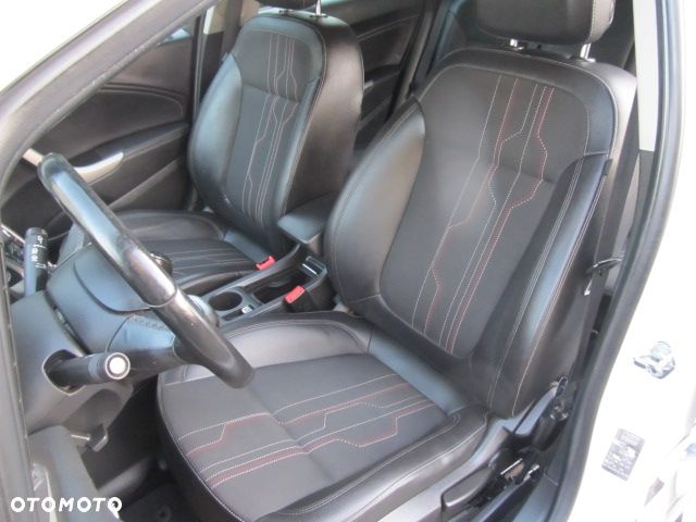 Opel Astra 1.4 T Cosmo - 11