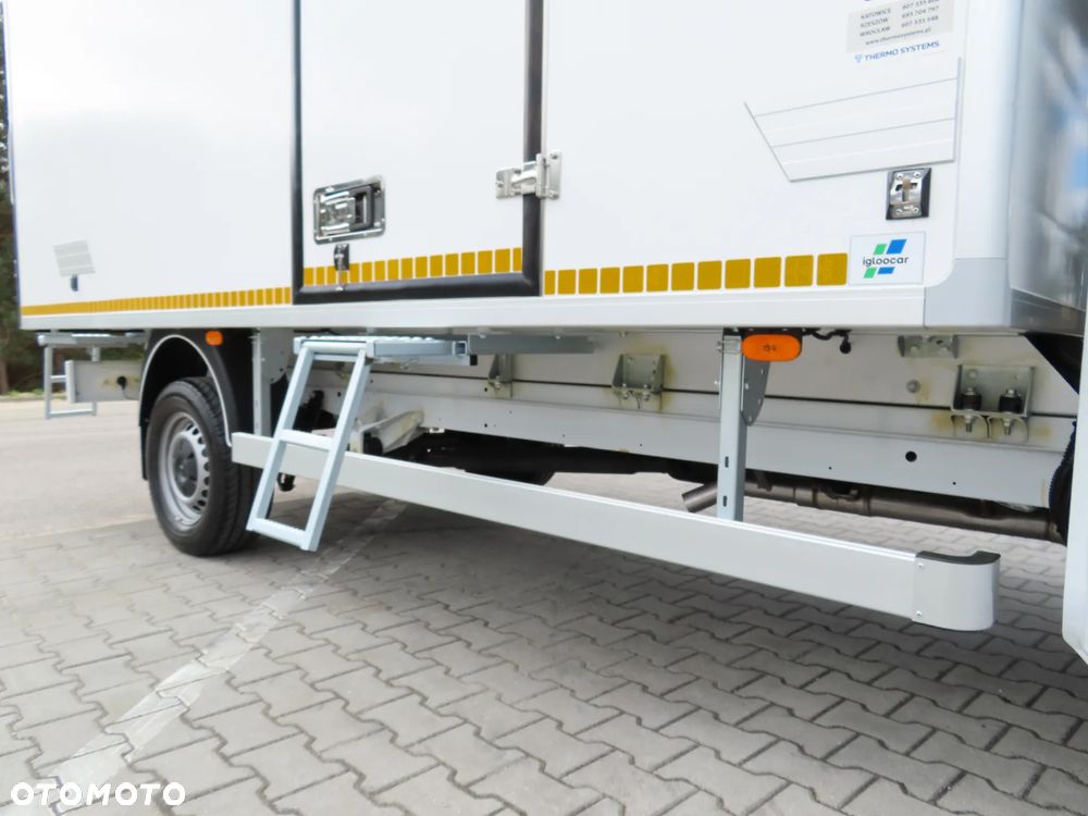 Mercedes-Benz Sprinter 317 CDI 170 KM Chłodnia -32 st.C 8.E.Palet IGLOOCAR 4230 mm Boczne Drzwi, Agregat Thermo King V200 MAX, Rozstaw Osi 4325 mm, Ładowność 910 Kg, GWARANCJA FABRYCZNA,  Stan Wizualny I Techniczny NOWY Tak Jak Z Taśmy Produkcyjnej Gotowy Dostępny OKAZJA POLECAM - 11
