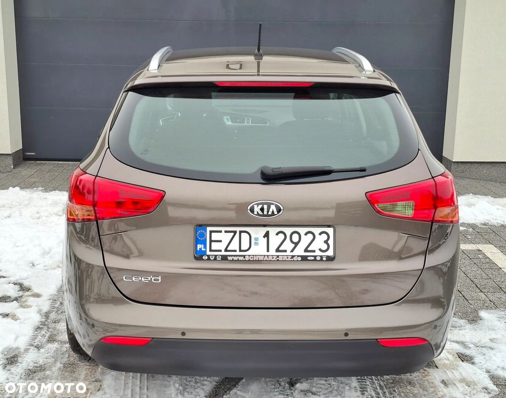 Kia Ceed 1.6 GDI Platinum Edition - 9