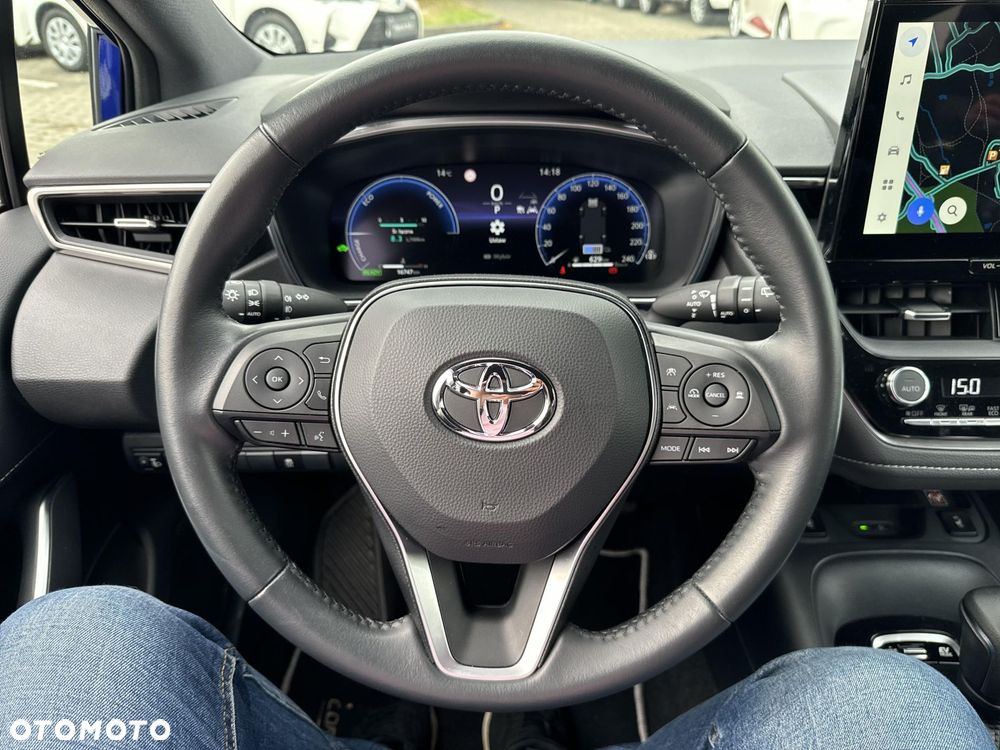 Toyota Corolla - 13