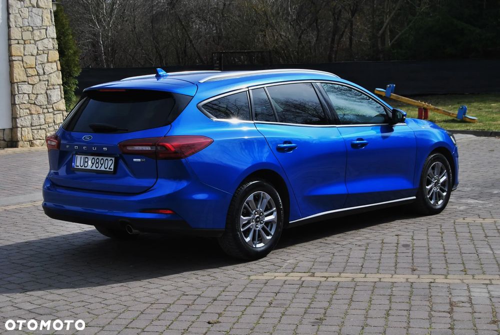 Ford Focus 1.0 EcoBoost mHEV Titanium - 3