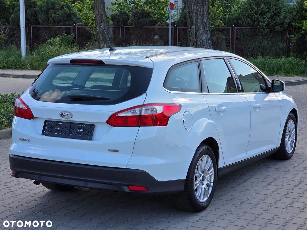 Ford Focus 1.6 TDCi DPF SYNC Edition - 3