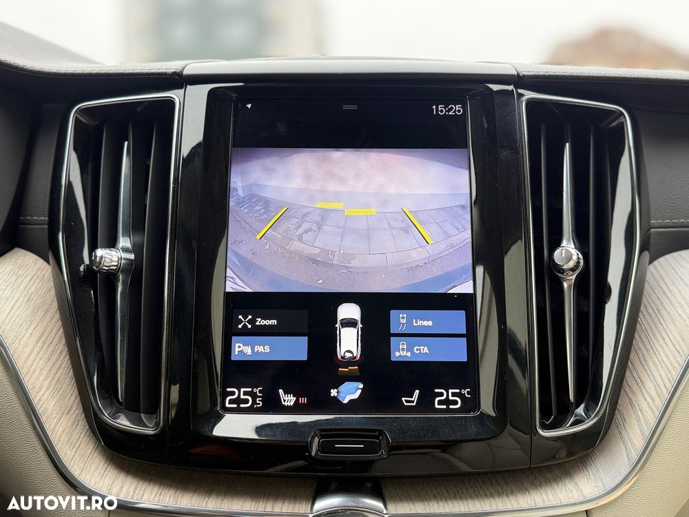 Volvo XC 60 D4 AWD Geartronic Inscription - 12