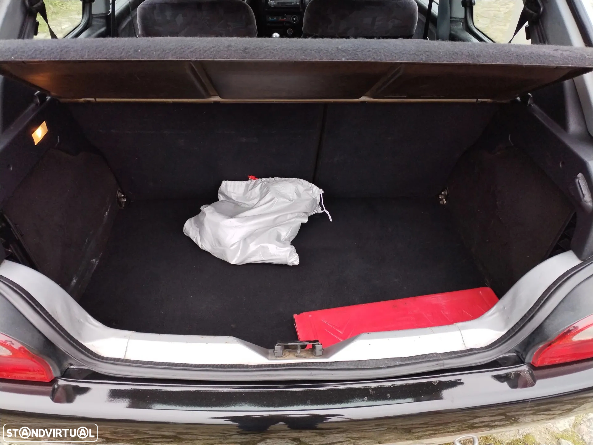 Citroën Saxo 1.6i 16V Cup - 23