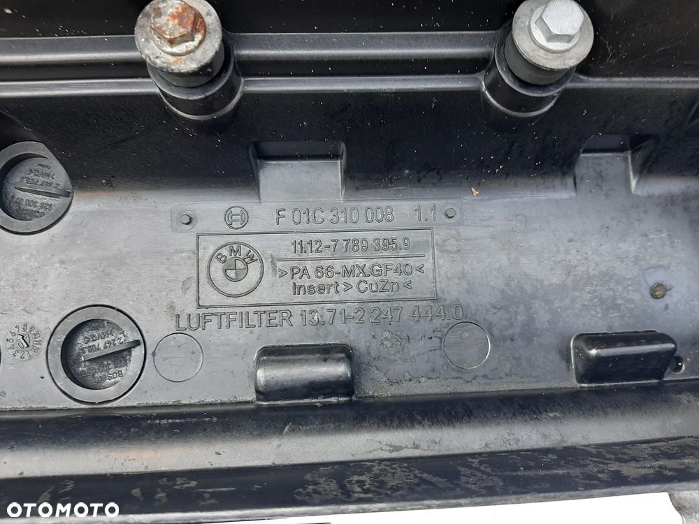 Pokrywa zaworów BMW E60 E61 E65 X5 E53 3l.d 13712247444 - 2