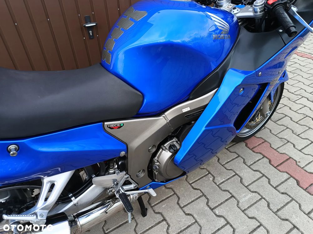 Honda CBR - 14