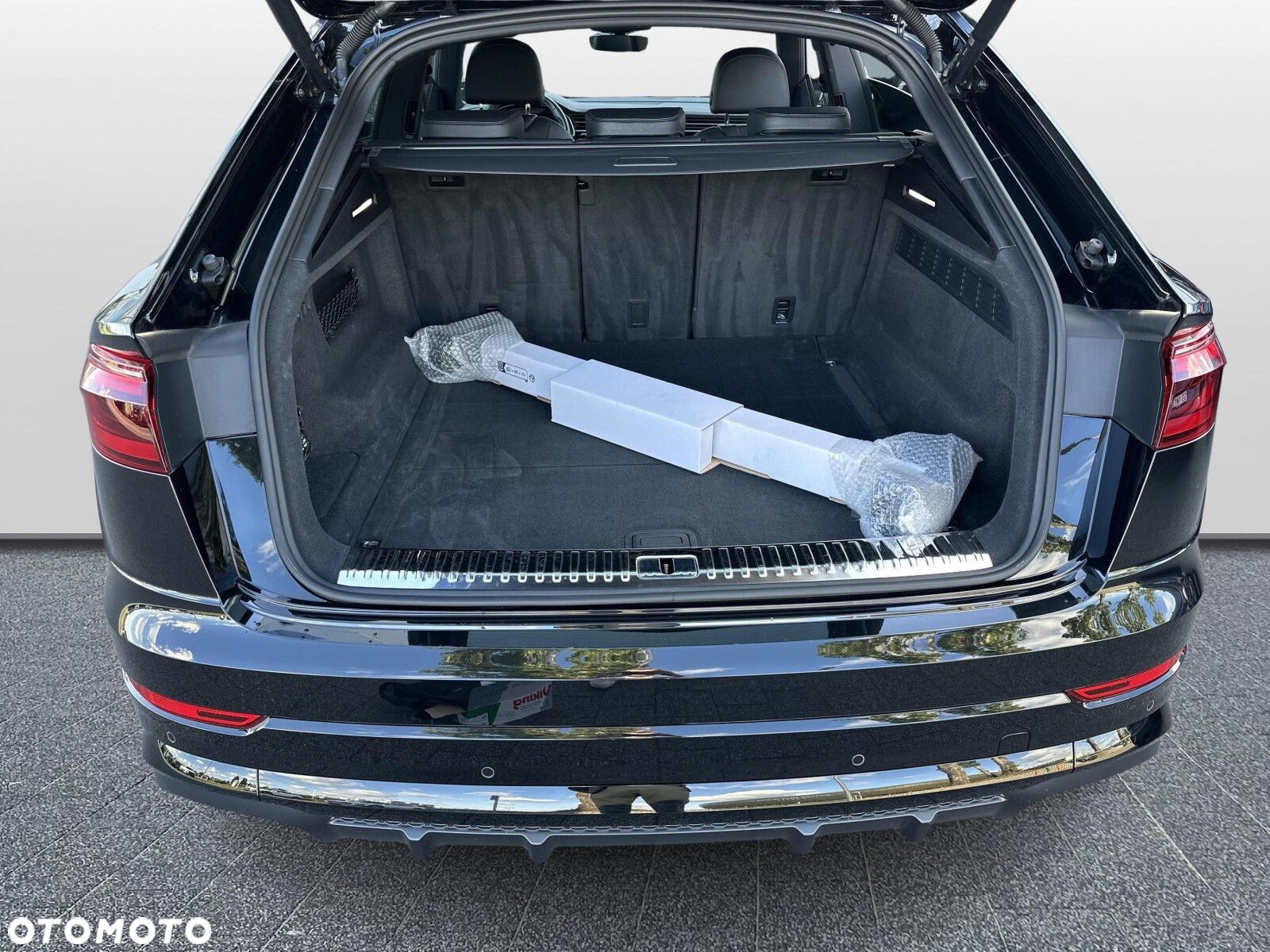 Audi Q8 - 10