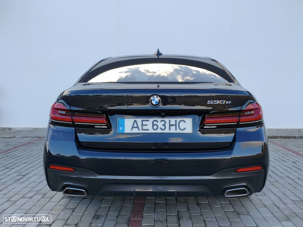 BMW 530 e Pack M - 28