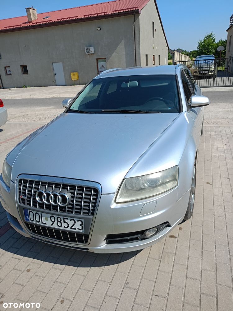 Audi A6 Avant - 1