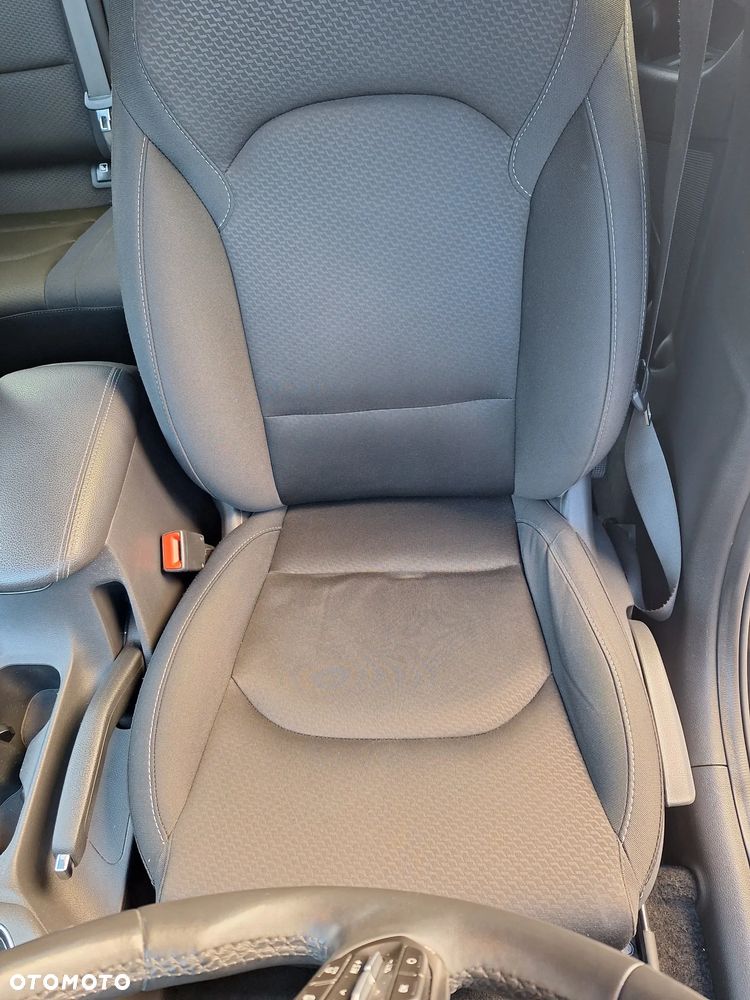 Hyundai i30 - 12