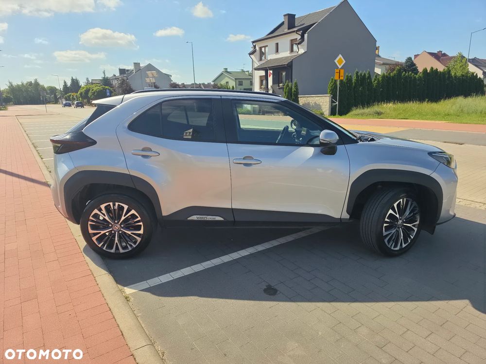 Toyota Yaris Cross 130 1.5 VVT-i AWD-i Premiere Edition - 8