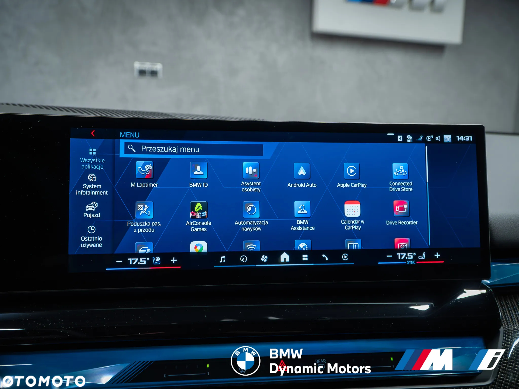 BMW M5 xDrive Touring - 33
