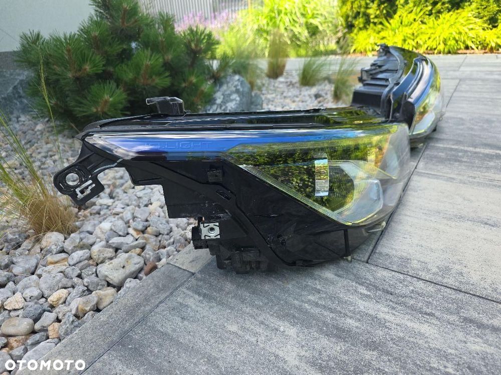 VW E-GOLF 8 R VIII 5H1 Lampy przód Full Led Matrix IQ 5H1941059S 5H1941060S - 6