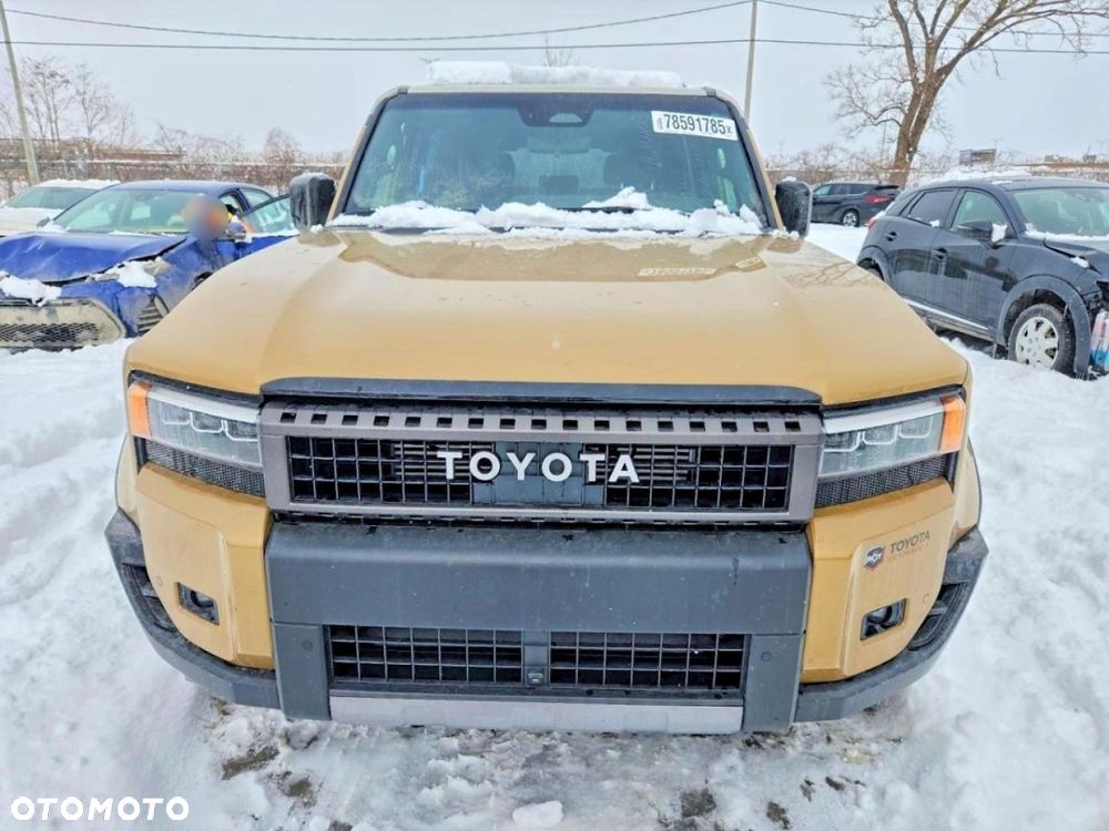 Toyota Land Cruiser - 5