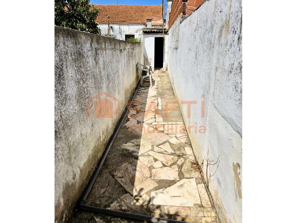 Casa com Estilo Único em Almeirim - Grande imagem: 2/9