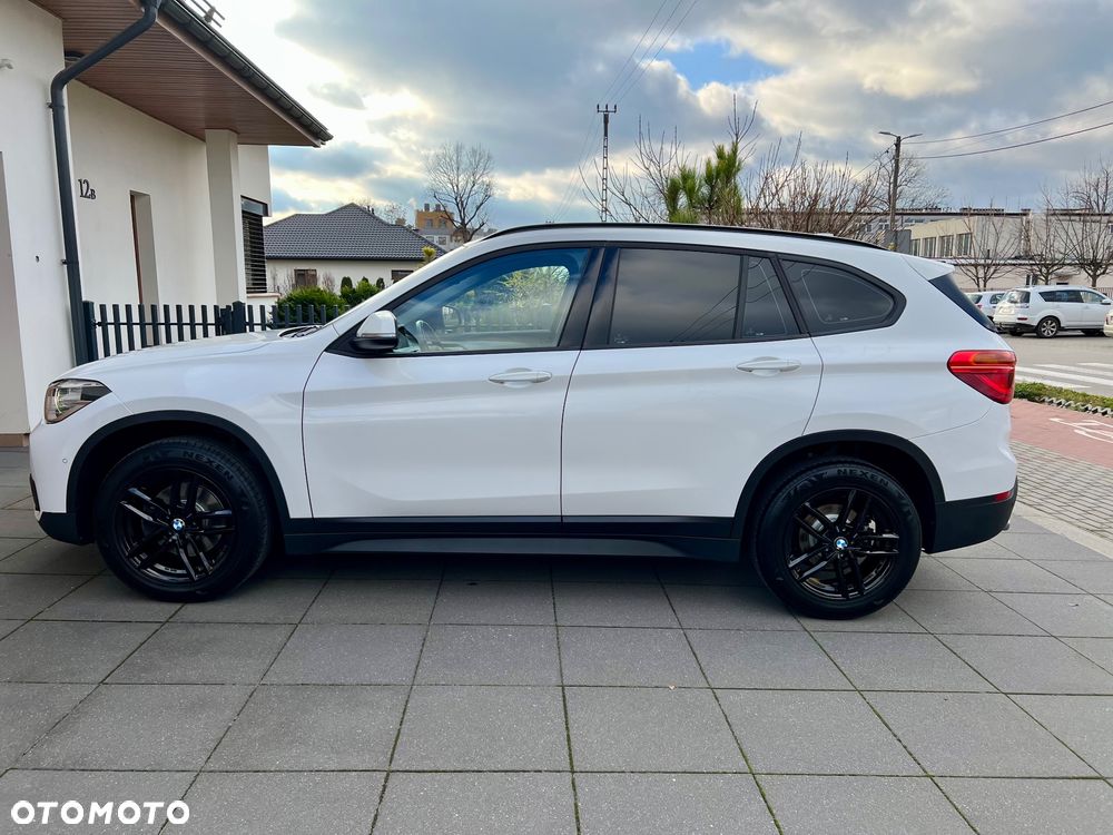 BMW X1 xDrive18d - 4