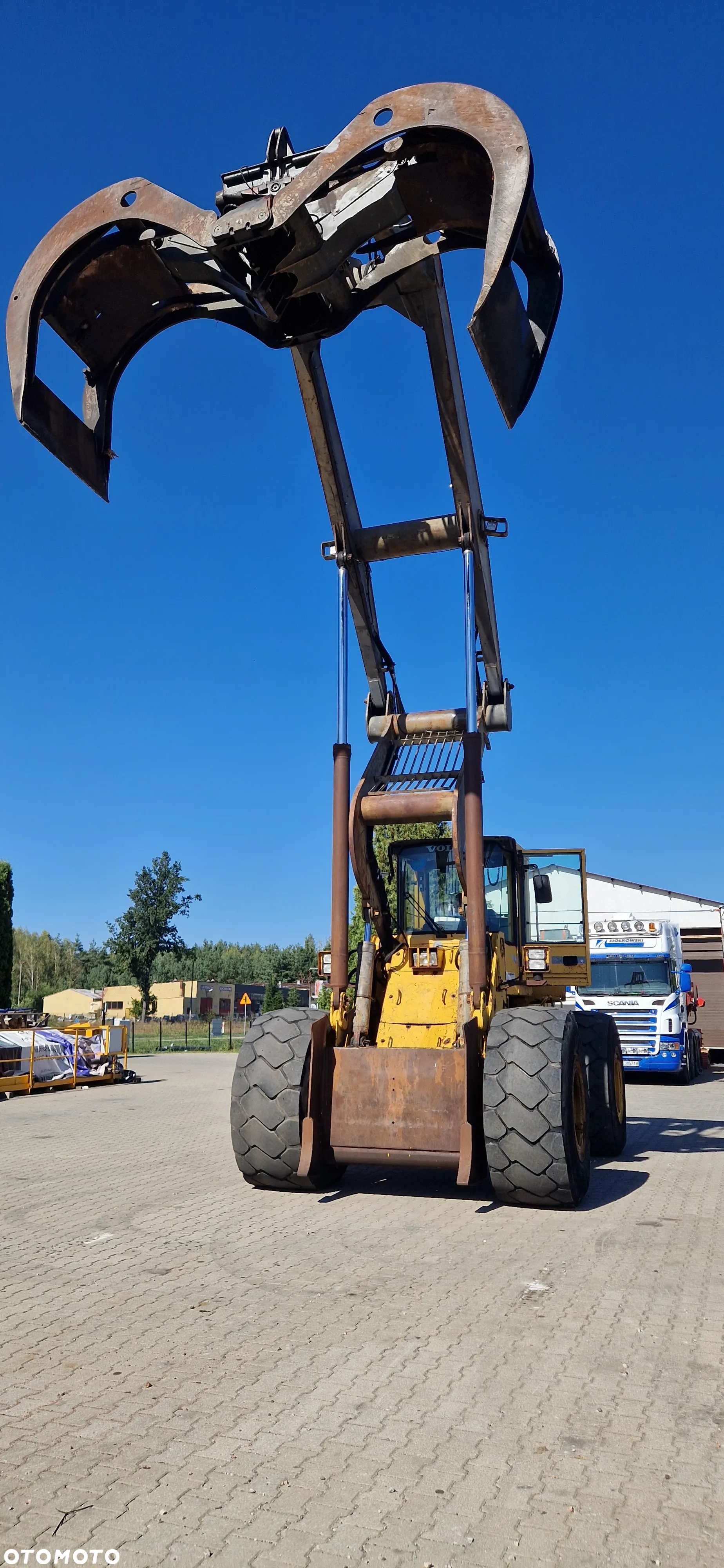 Volvo L 180 - 10