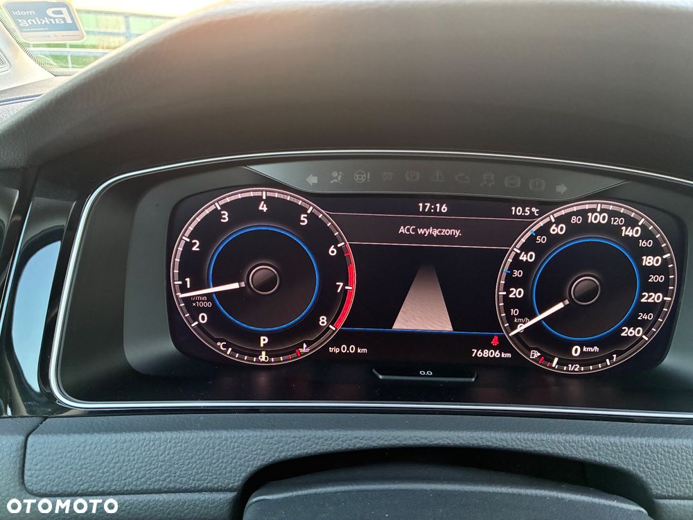 Volkswagen Golf - 30