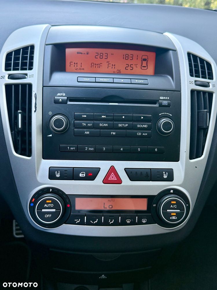 Kia ProCeed 1.6 Crdi Comfort + - 24
