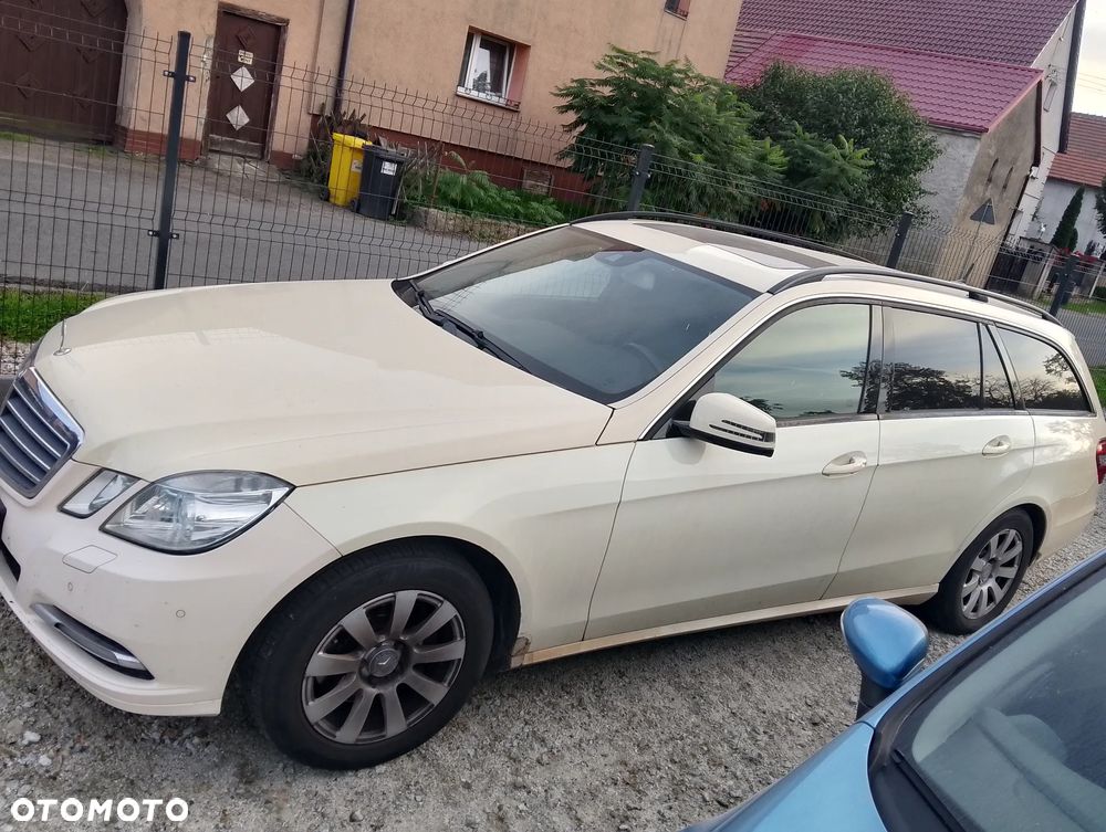 Mercedes-Benz Klasa E - 2