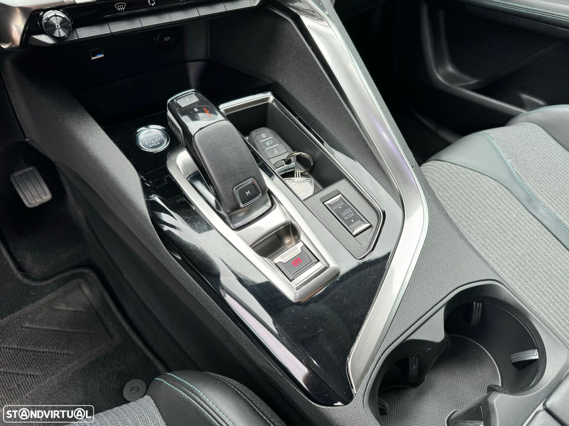 Peugeot 3008 1.5 BlueHDi Allure EAT8 - 19