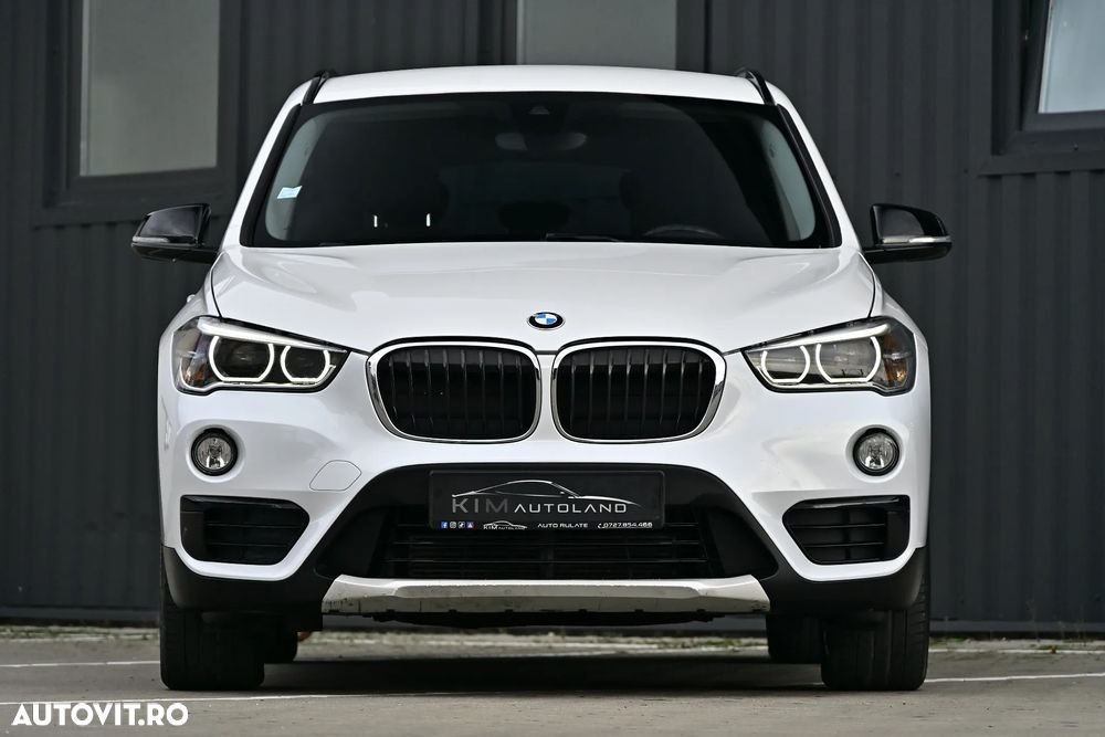 BMW X1 xDrive18d Aut. Sport Line - 3