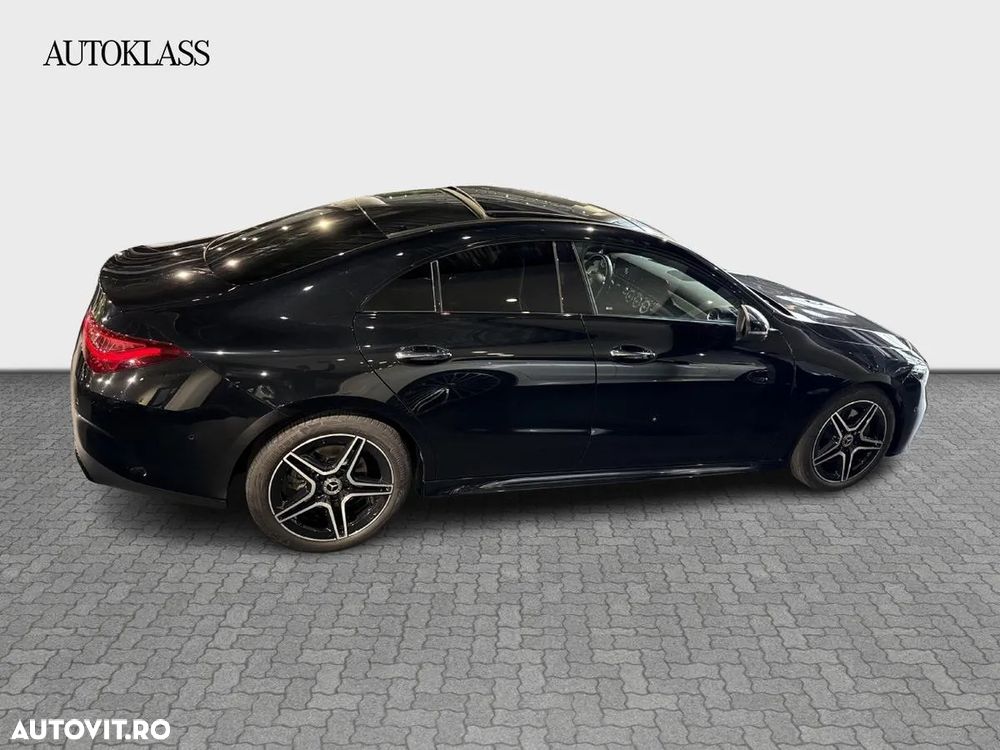 Mercedes-Benz CLA 220 4MATIC Coupe - 4