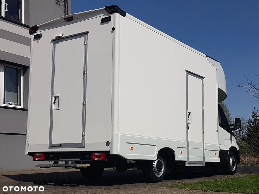 Iveco DAILY KONTENER NISKOPODŁOGOWY 4,43x2,23x2,42 SKLEP KAMPER FOODTRUCK BAR KLIMA KONIOWÓZ - 29