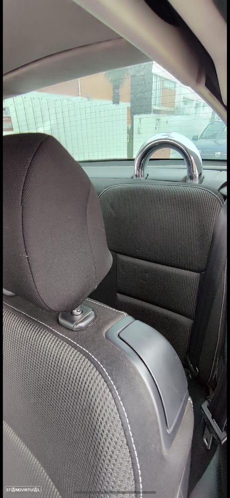 Peugeot 207 CC 1.6 HDi FAP - 6