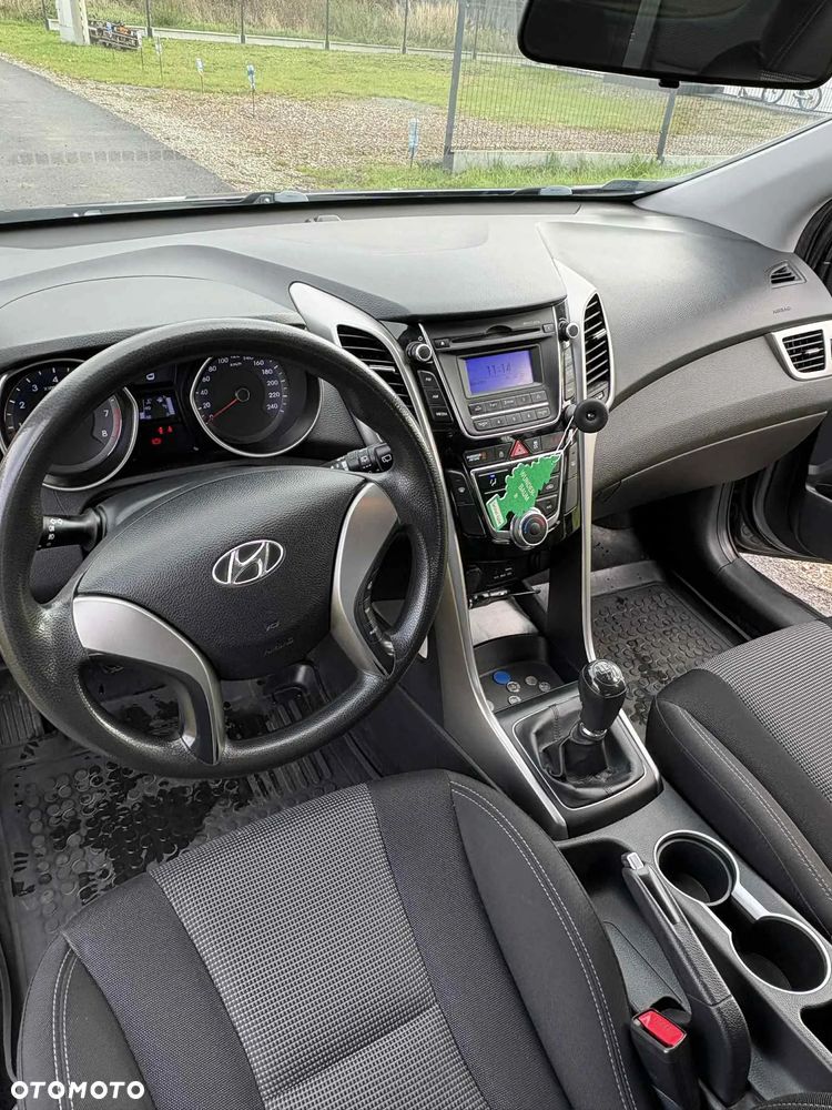 Hyundai i30 1.4 Comfort - 4